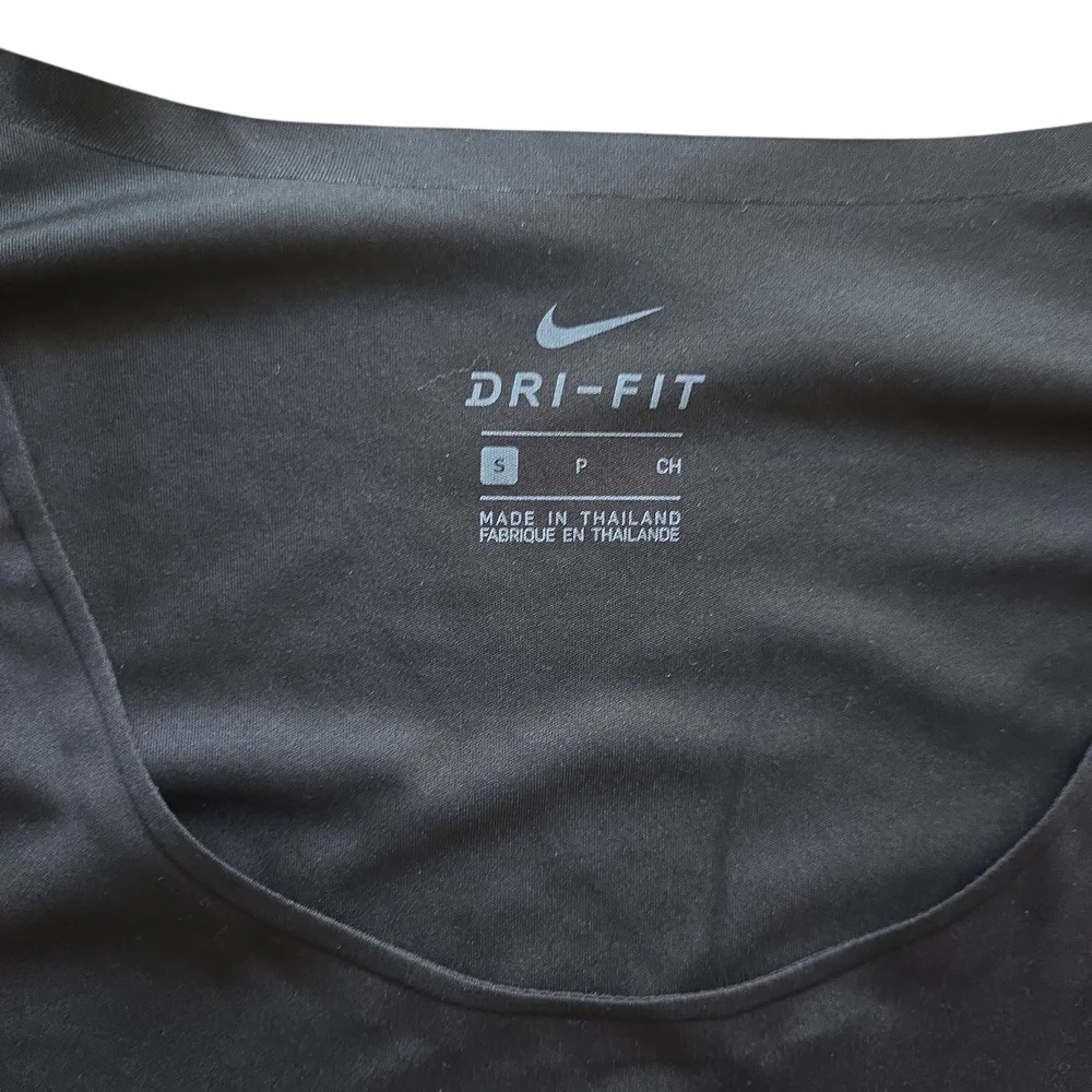 Nike Women's‎ Dri Fit Baselayer Black Long Sleeve Top ~ Small